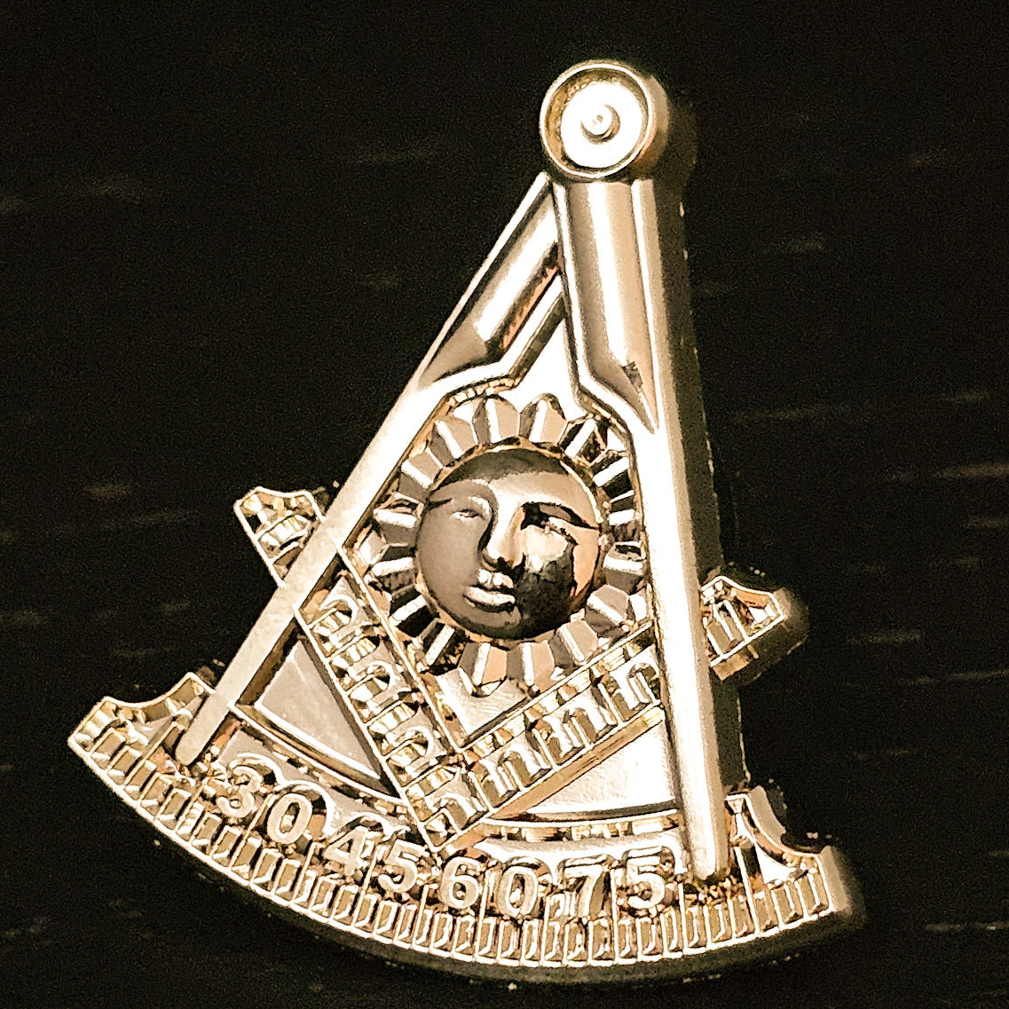 Past Master Emblem – Square Compass & Quadrant Lapel Pin Lapel Pin