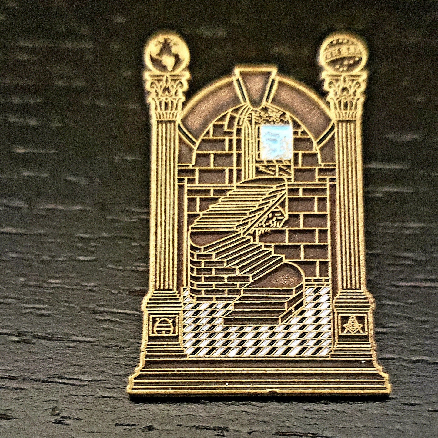 Masonic Fellowcraft Front Porch Lapel Pin Antique Gold Masonic Original Pin