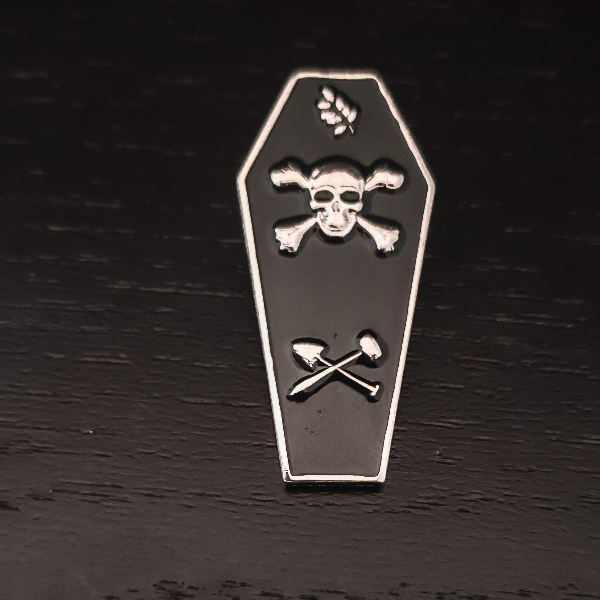 Masonic Master Mason Coffin Pin Silver / Black Masonic Original Pin