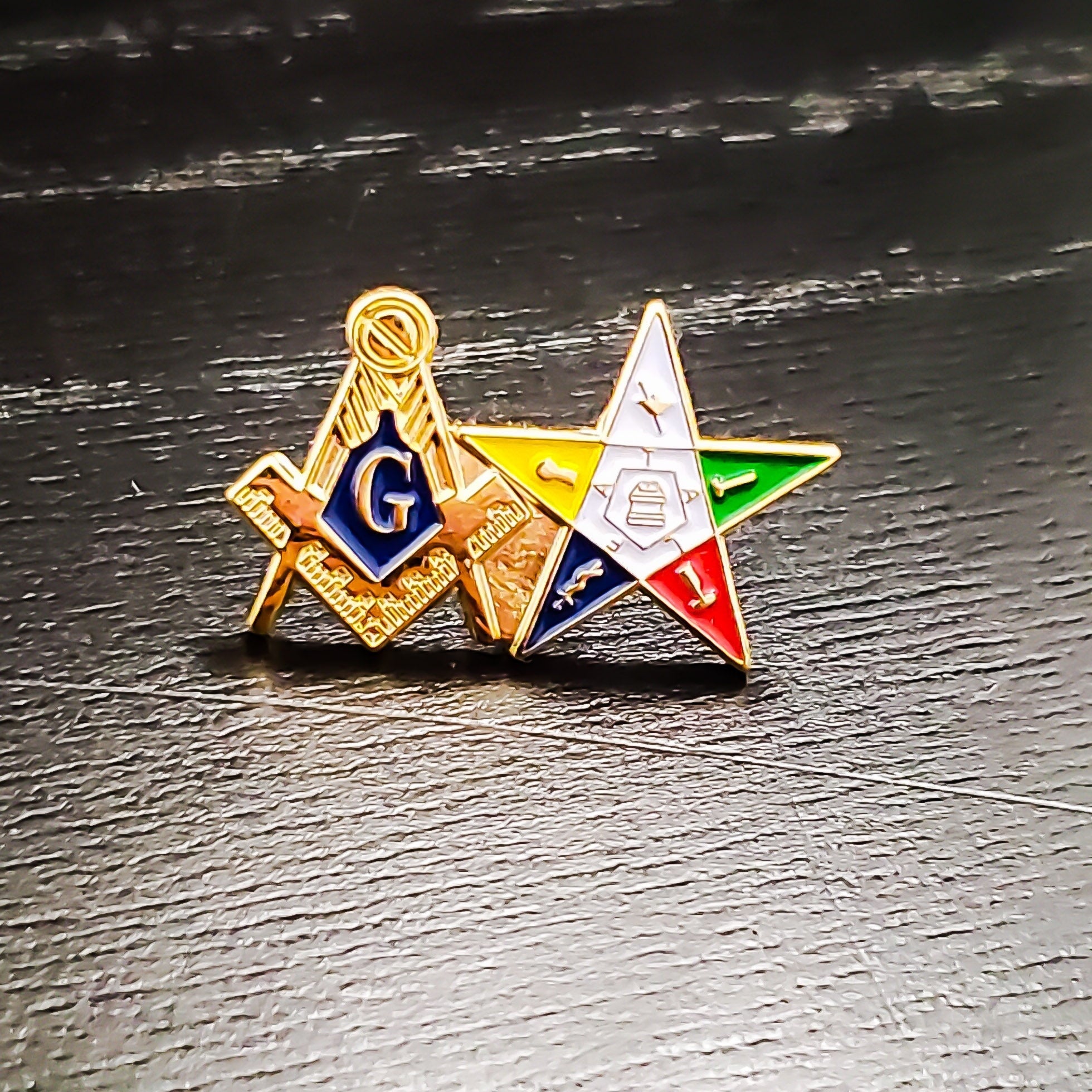 Order Eastern good Star Past Patron Pin 10k Gold Masonic Star Square Compass Badge